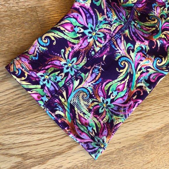 Lularoe Jade Workout Capri Cropped Leggings Size XS - Picture 8 of 11